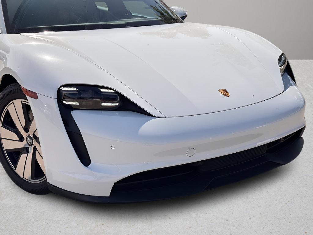 Used 2023 Porsche Taycan 4S AWD/4WD image 24