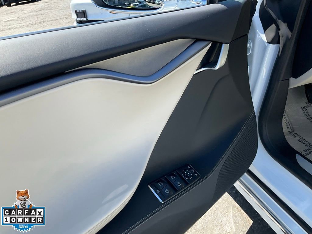 Used 2018 Tesla Model S 100D image 24