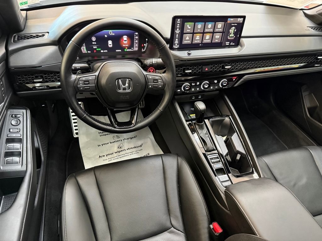 Used 2025 Honda Accord Sport image 11