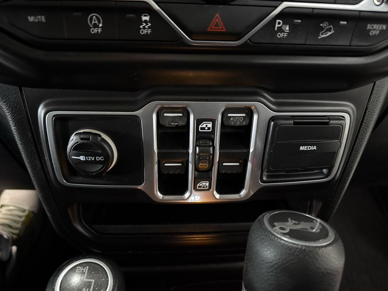 Used 2018 Jeep Wrangler Unlimited Sport S image 20