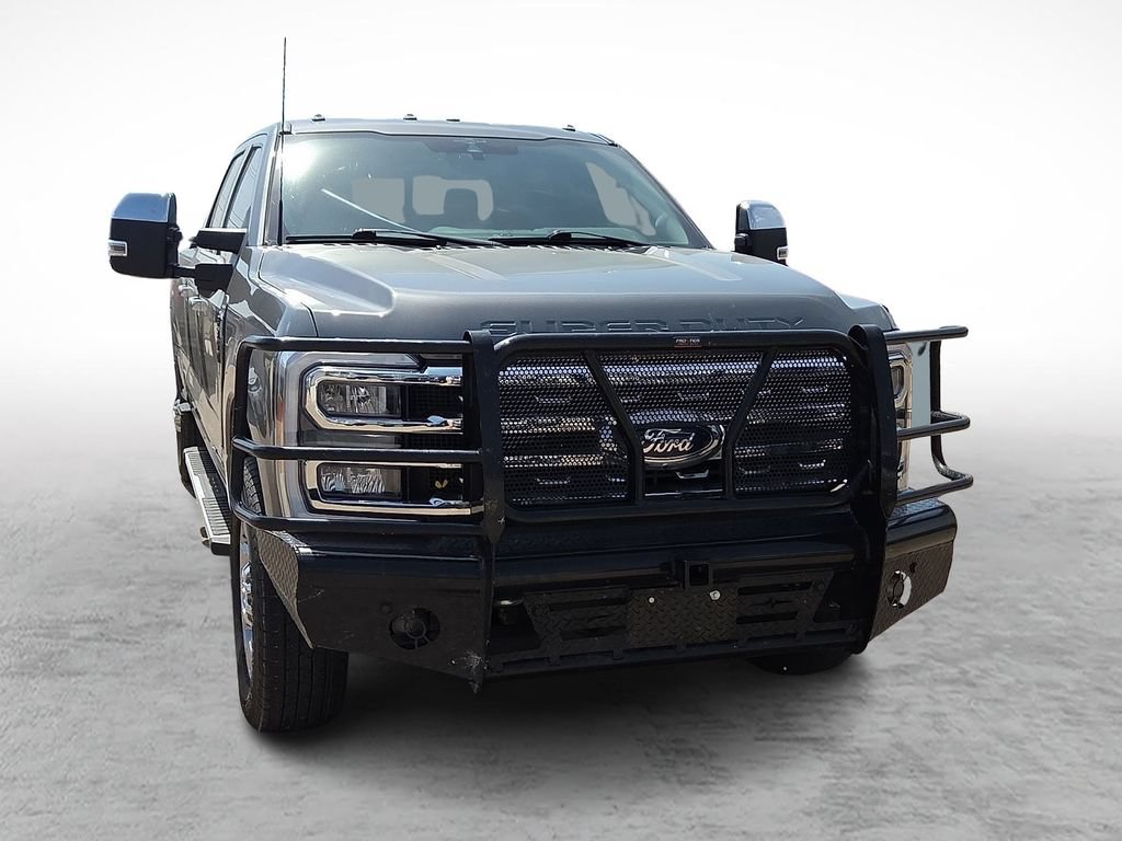 Used 2023 Ford F350 Lariat w/ Chrome Package AWD/4WD image 2