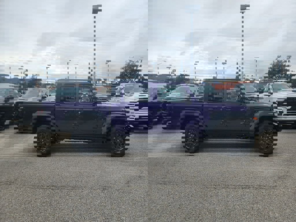 New 2026 Jeep Gladiator Sport image 3