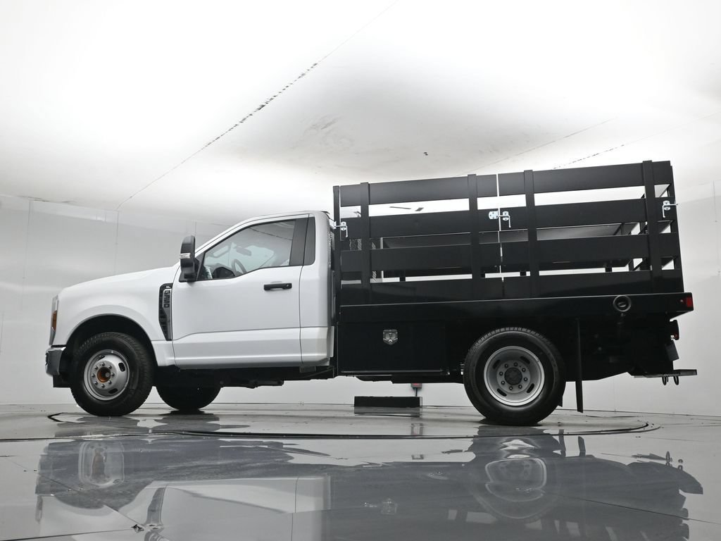 New 2026 Ford F350 XL w/ XL Chrome Package RWD image 46