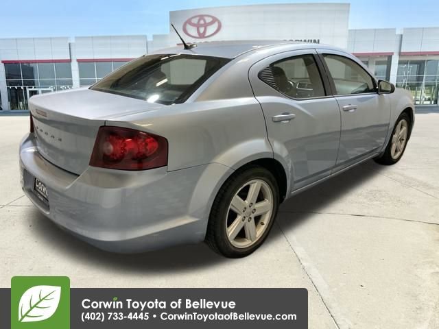 Used 2013 Dodge Avenger SE image 5