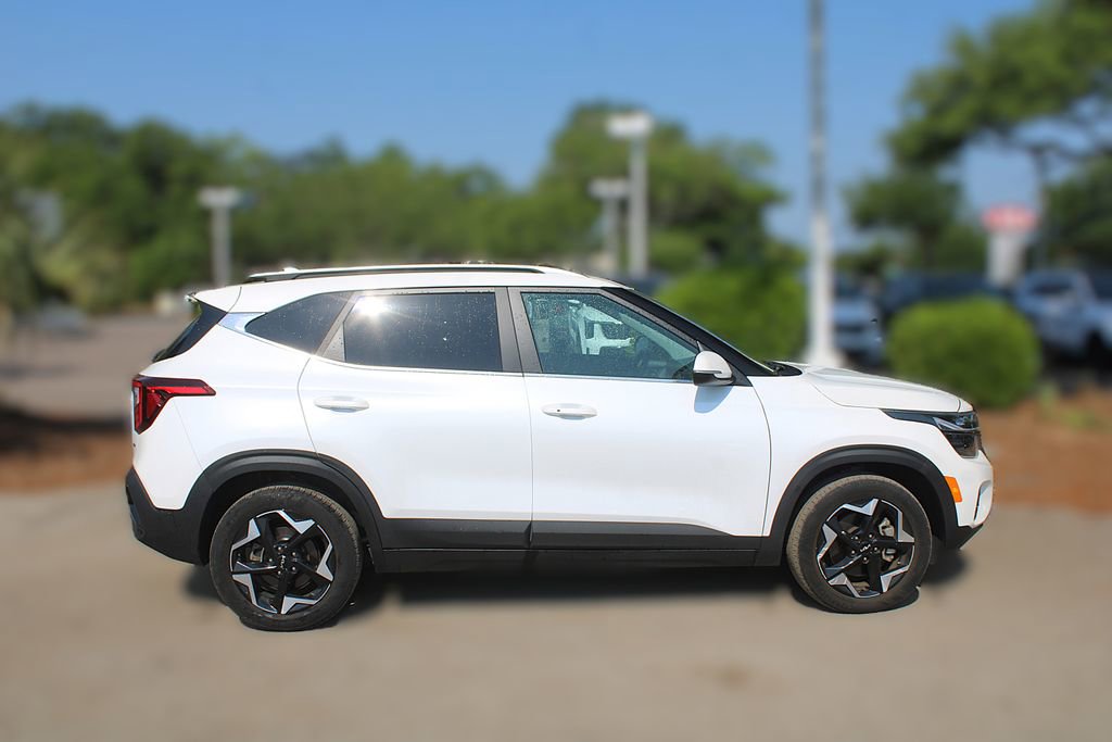 Certified 2024 Kia Seltos EX AWD/4WD image 5