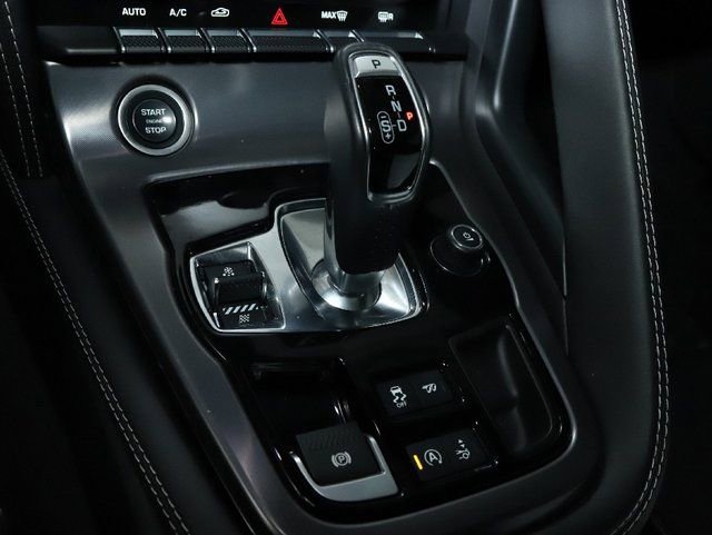 Used 2024 Jaguar F-TYPE R image 25