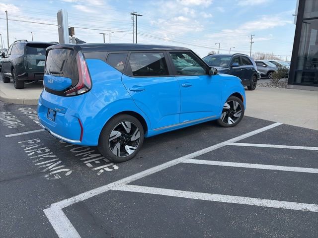 Certified 2024 Kia Soul GT-Line image 6