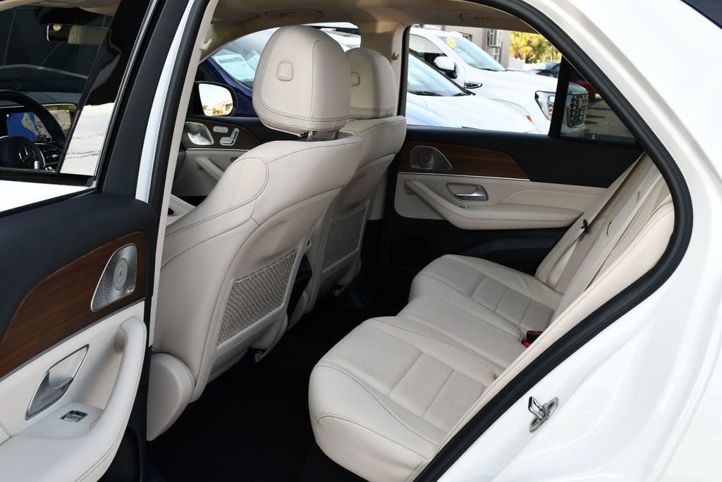 Used 2023 Mercedes-Benz GLE 350 4MATIC image 16