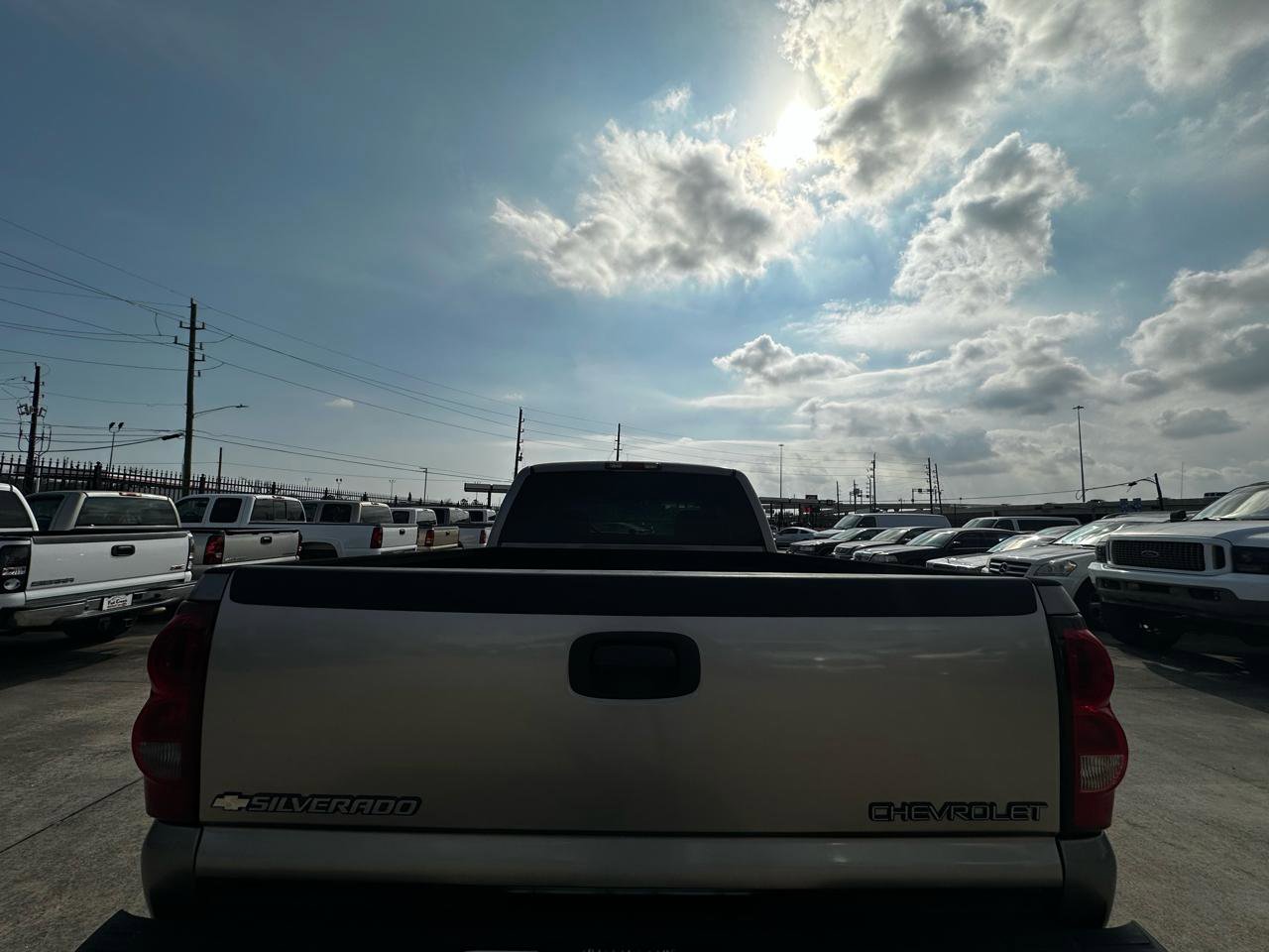 Used 2003 Chevrolet Silverado 2500 LS RWD image 4