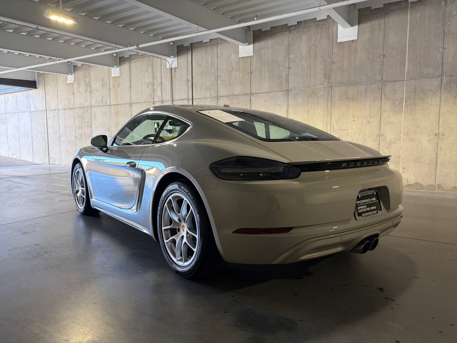 Certified 2024 Porsche 718 Cayman RWD image 3