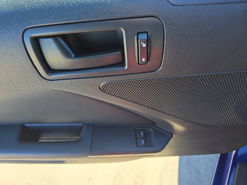 Used 2014 Ford Mustang Coupe image 32