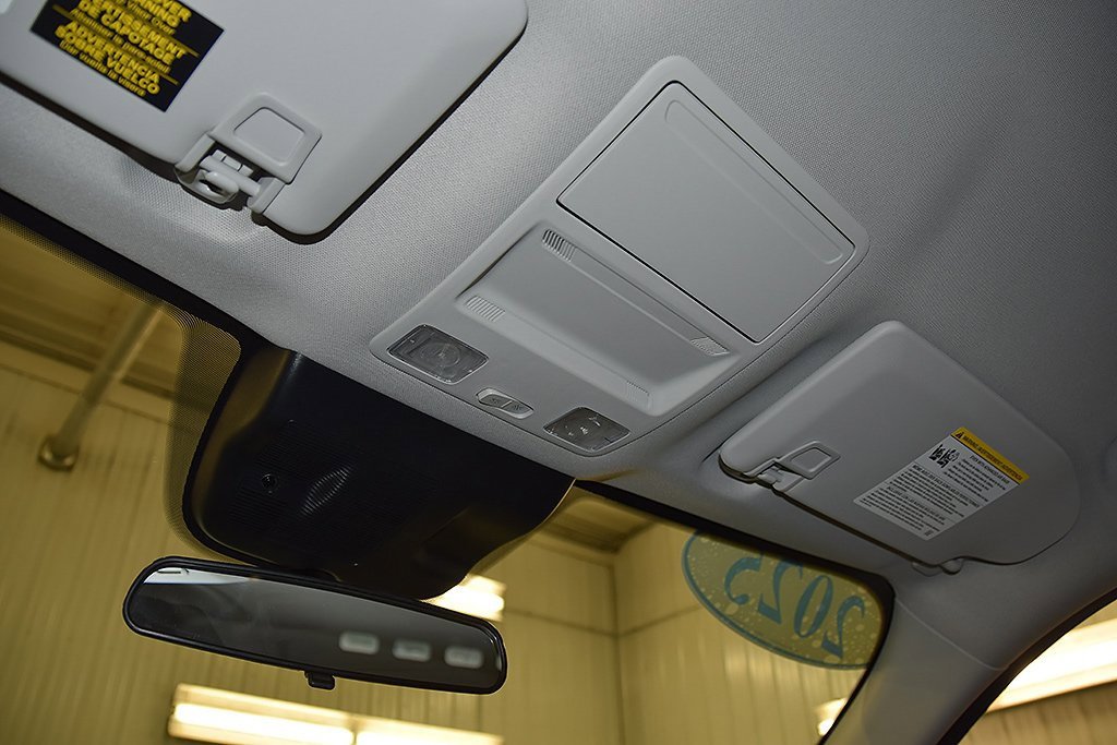 New 2025 Ford Maverick XLT w/ XLT Luxury Package image 27