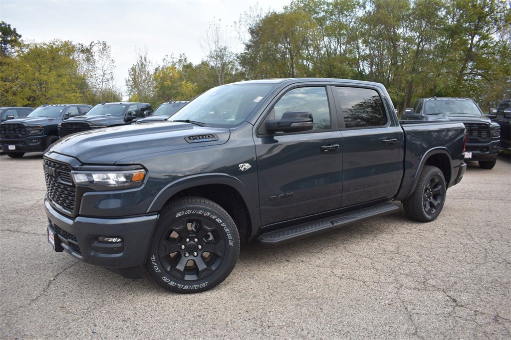 New 2026 RAM 1500 4x4 Crew Cab image 13