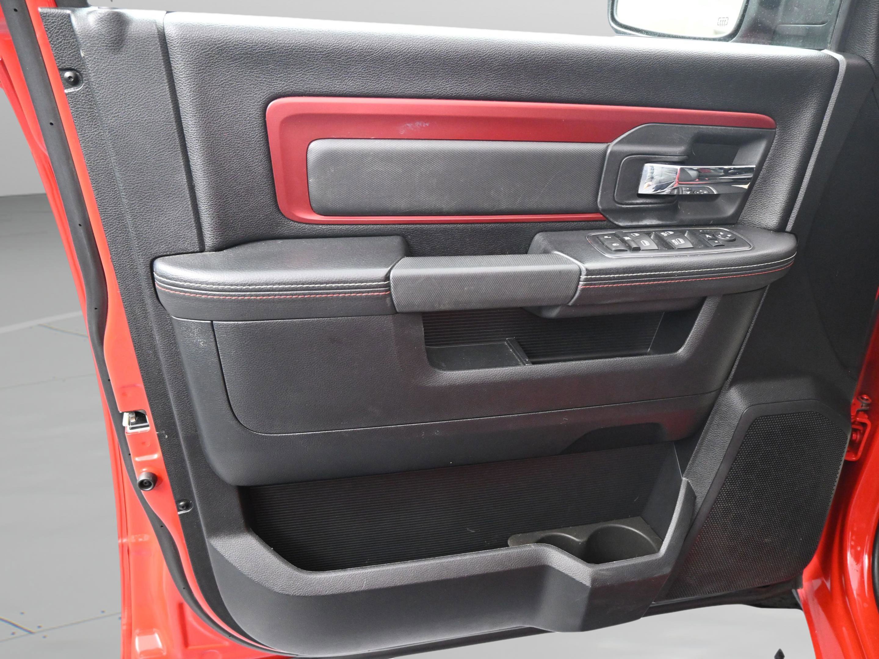 Used 2016 RAM 1500 Rebel w/ Luxury Group AWD/4WD image 31