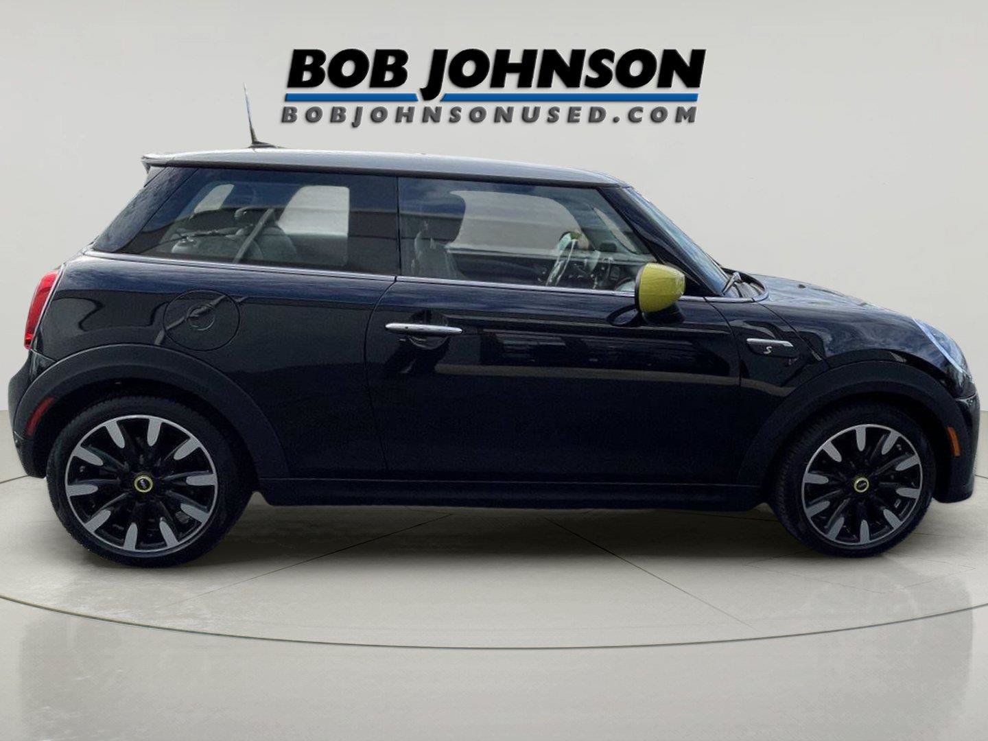 Used 2024 MINI Cooper SE FWD image 8