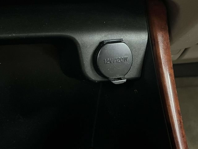 Used 2004 Toyota Camry XLE FWD image 31