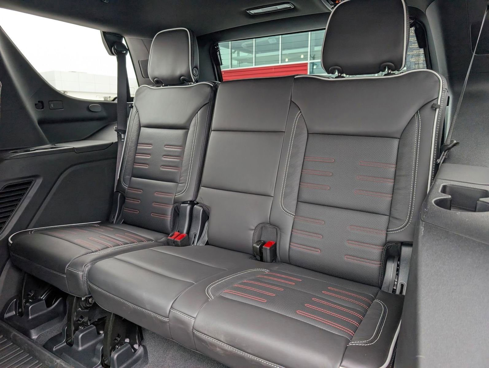 Certified 2025 GMC Yukon AT4 Ultimate w/ LPO, Floor Liner Package image 38