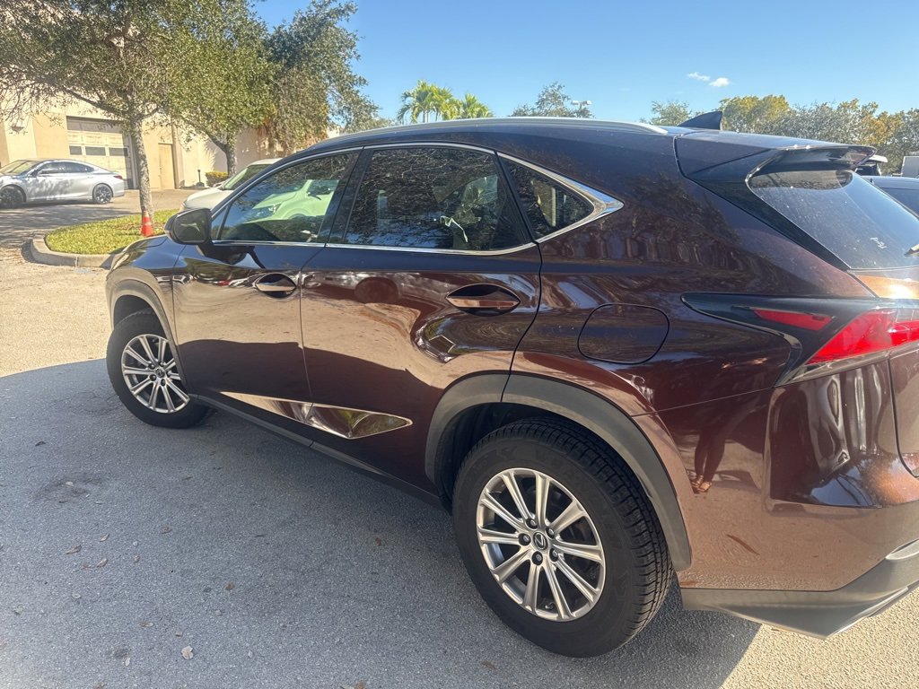 Used 2019 Lexus NX 300 FWD image 5