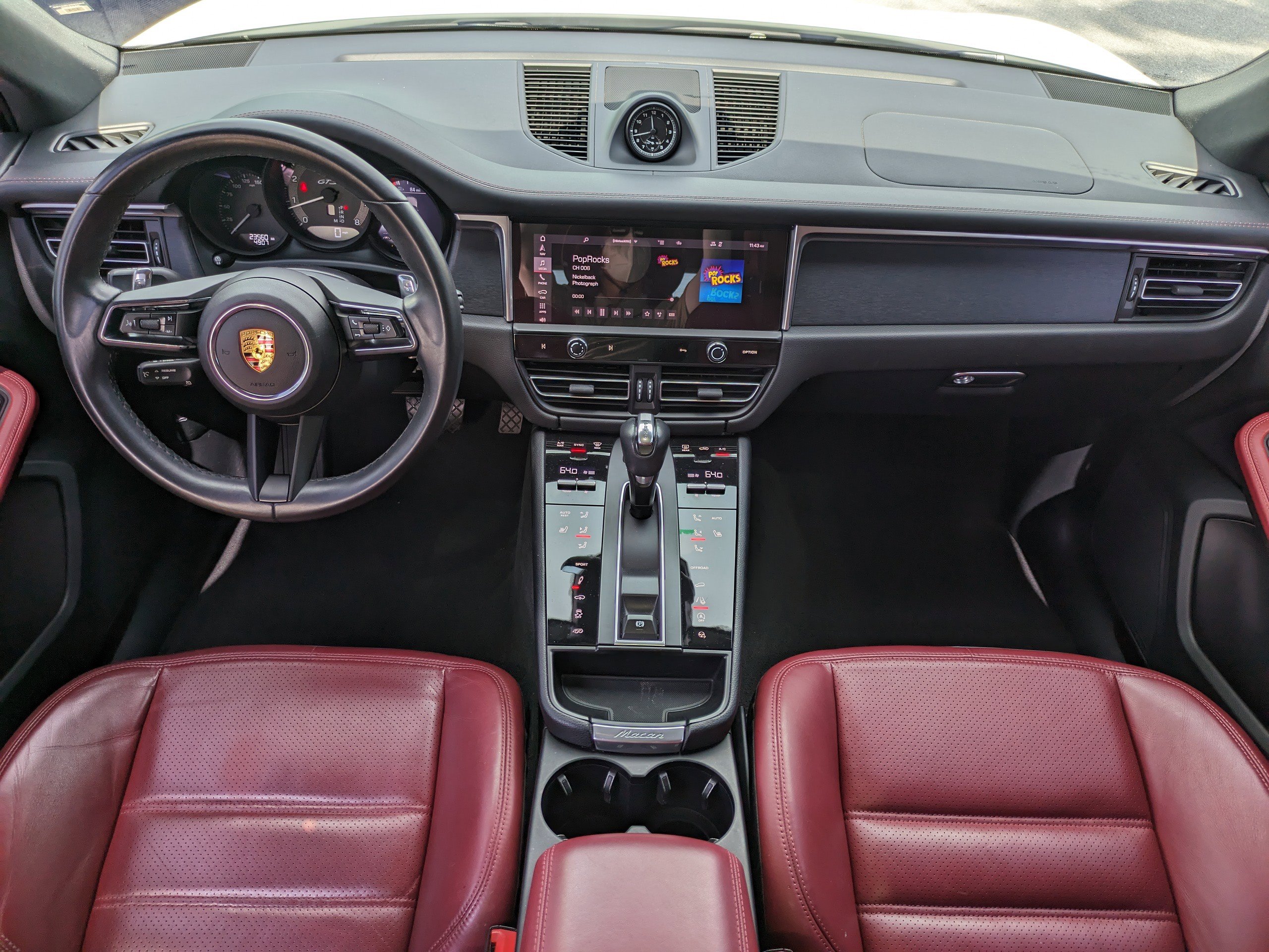 Used 2022 Porsche Macan GTS image 17