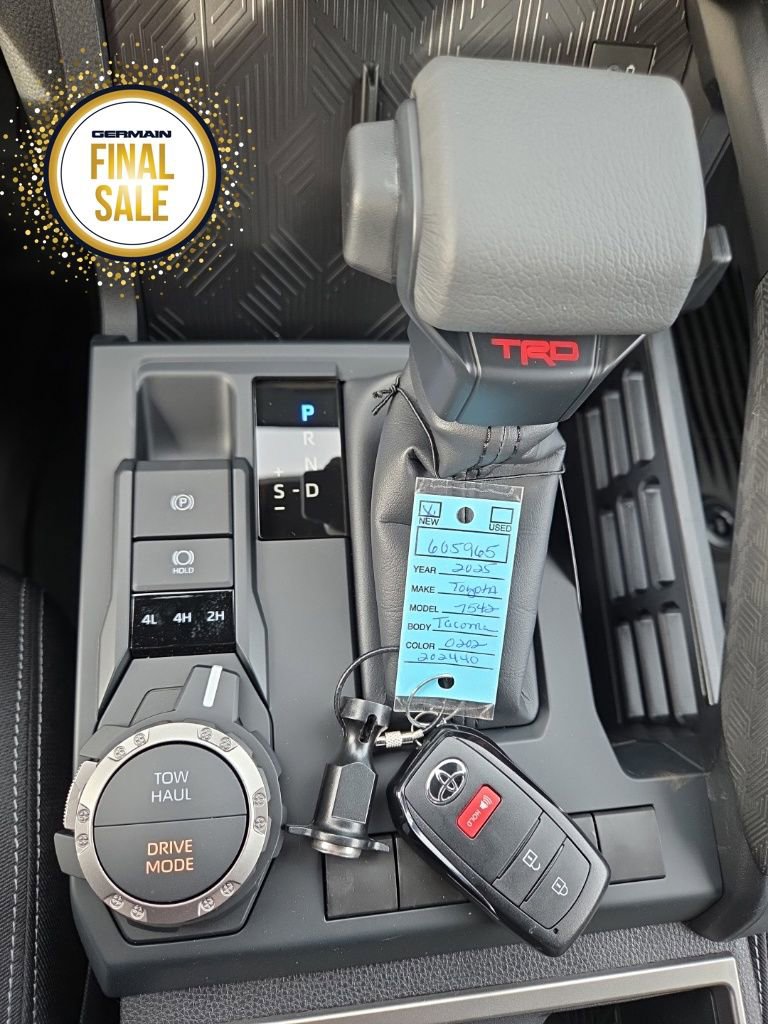 New 2025 Toyota Tacoma TRD Sport image 39