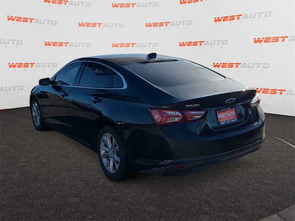 Used 2022 Chevrolet Malibu LT image 3
