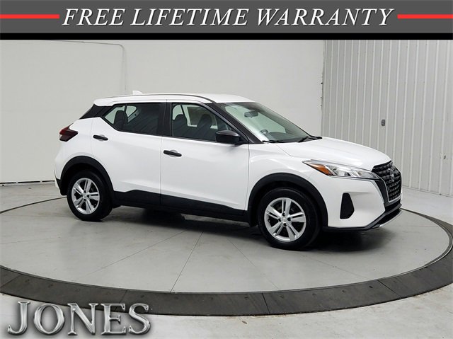 Used 2022 Nissan Kicks S