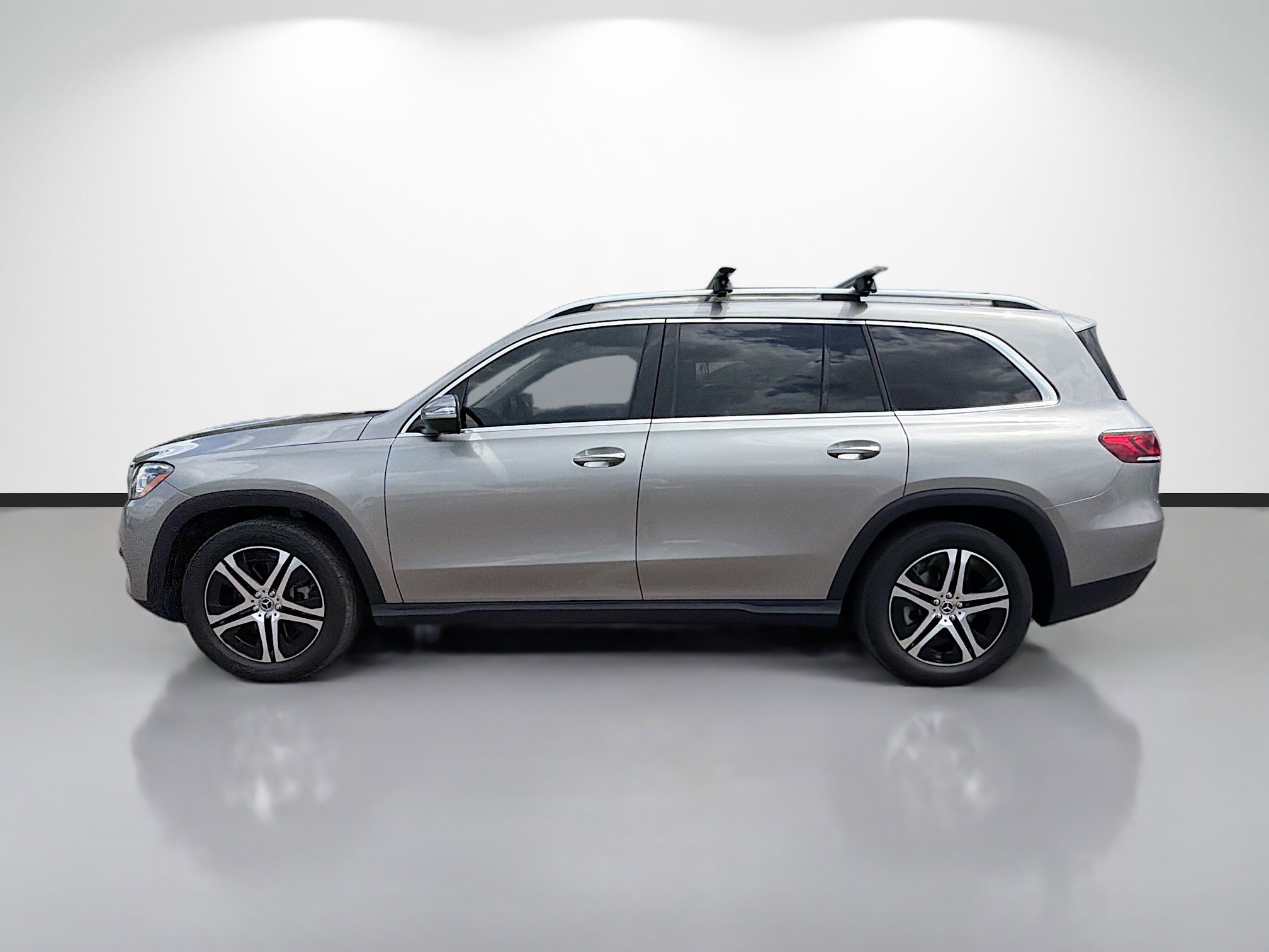 Used 2020 Mercedes-Benz GLS 450 4MATIC image 6