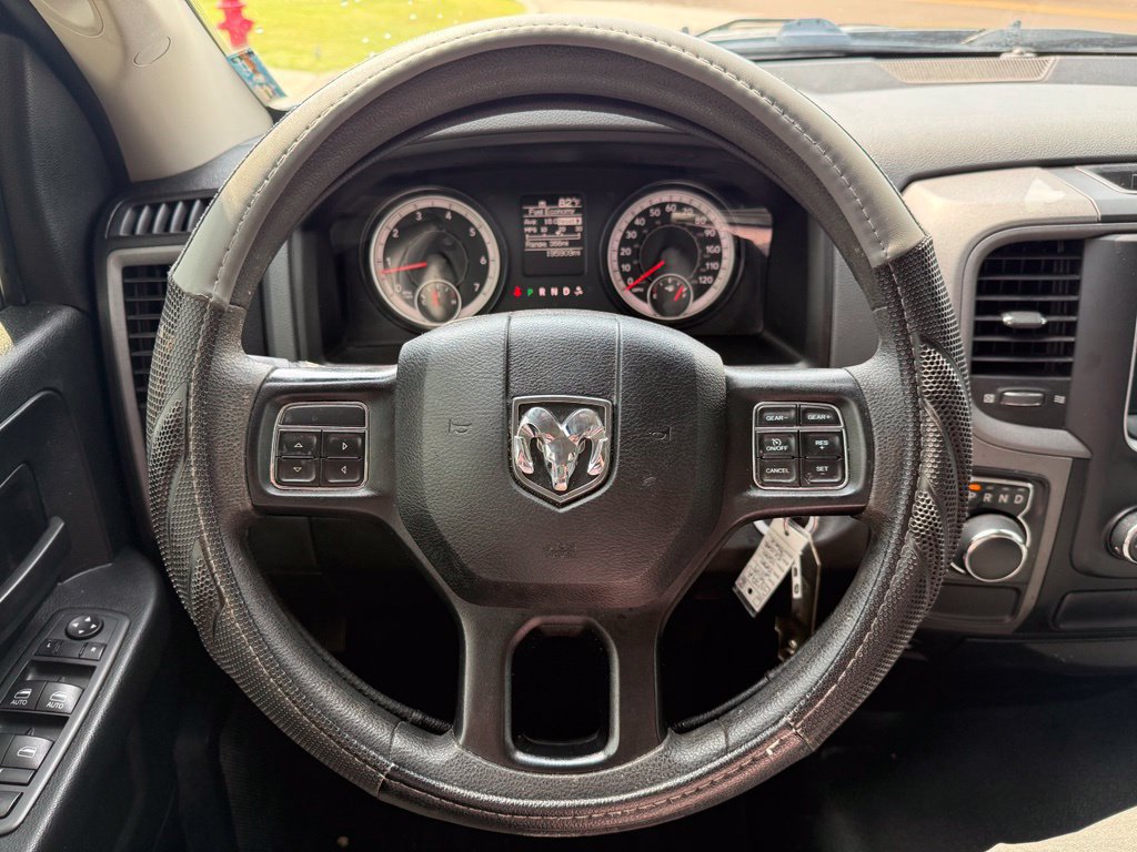Used 2019 RAM 1500 Tradesman RWD image 34