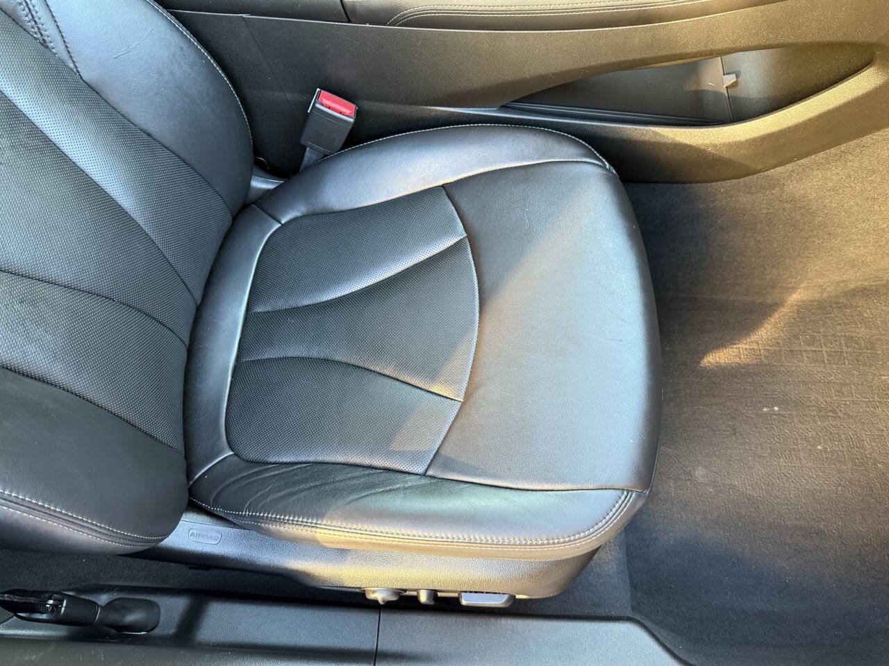 Used 2019 Buick LaCrosse Essence w/ Sun and Shade Package FWD image 55