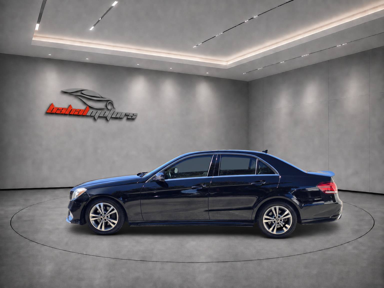 Used 2015 Mercedes-Benz E 350 Sedan image 4