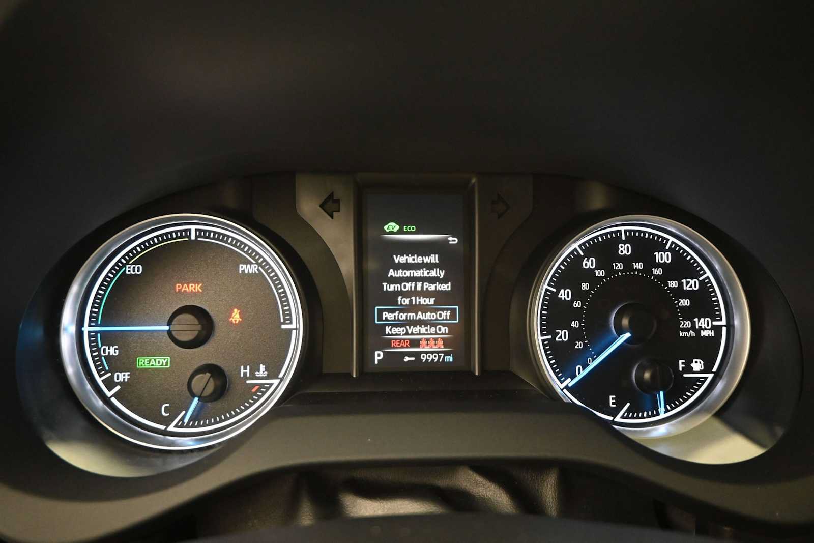 Used 2021 Toyota Venza LE AWD/4WD image 19