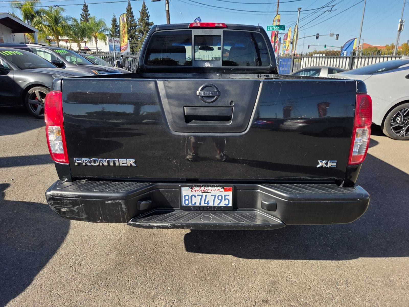 Used 2006 Nissan Frontier XE w/ (G01) XE Preferred Pkg RWD image 3