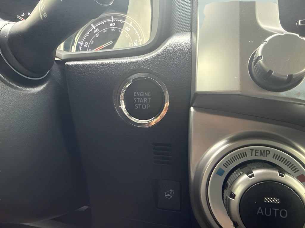 Used 2024 Toyota 4Runner Limited AWD/4WD image 24