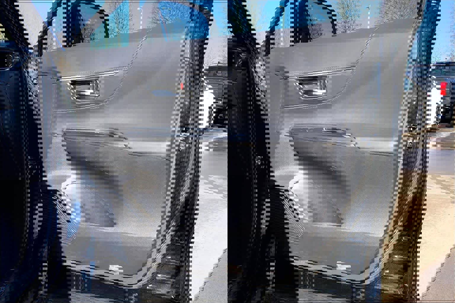 Used 2024 Toyota Venza Nightshade image 23