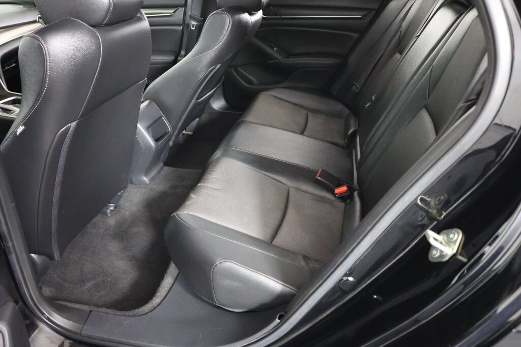 Used 2019 Honda Accord Sport image 17