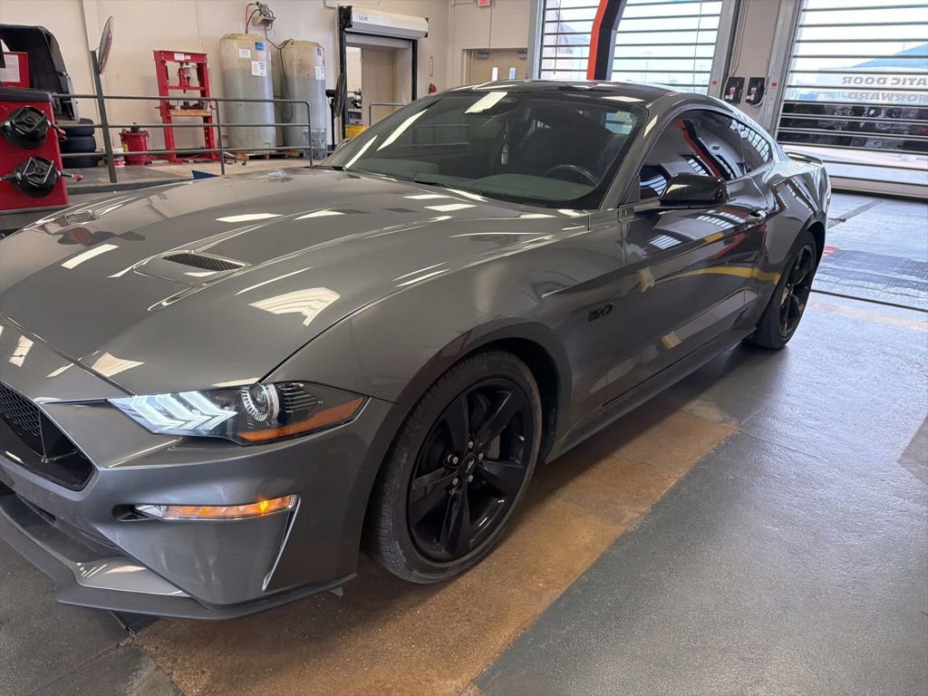 Used 2022 Ford Mustang GT w/ Black Accent Package RWD image 4