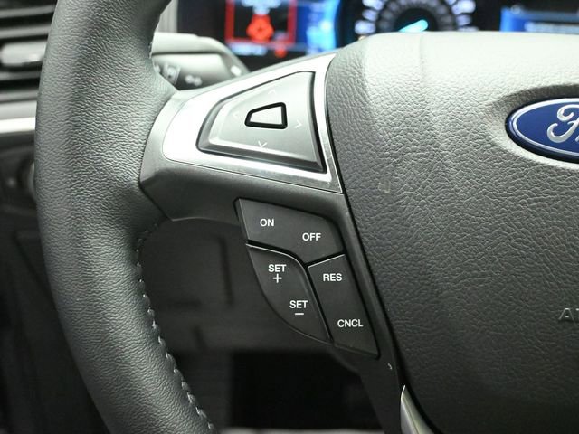 Certified 2024 Ford Edge Titanium AWD/4WD image 12