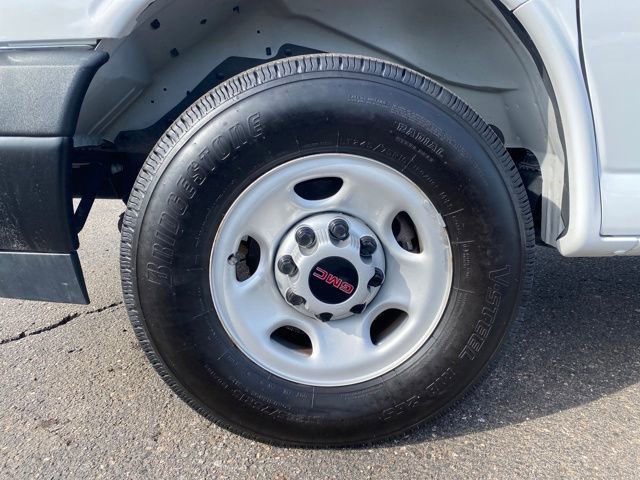 Certified 2024 GMC Savana 2500 Work Van w/ Driver Convenience Package image 19