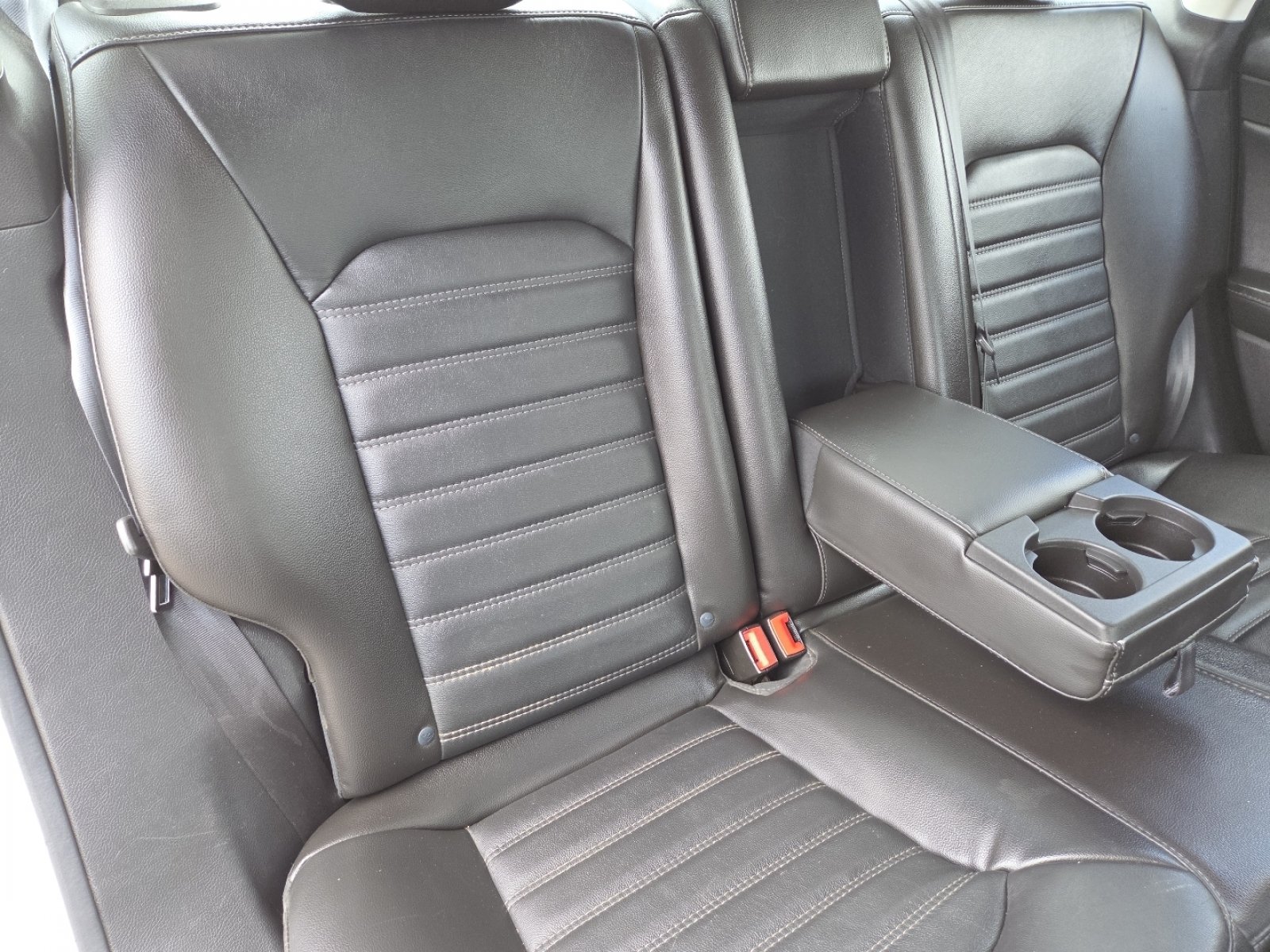 Used 2013 Ford Fusion Energi SE FWD image 20