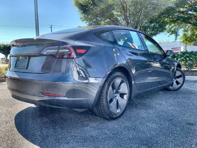 Used 2023 Tesla Model 3 Standard Range RWD image 8