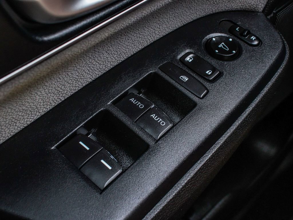 Used 2018 Honda CR-V EX image 10