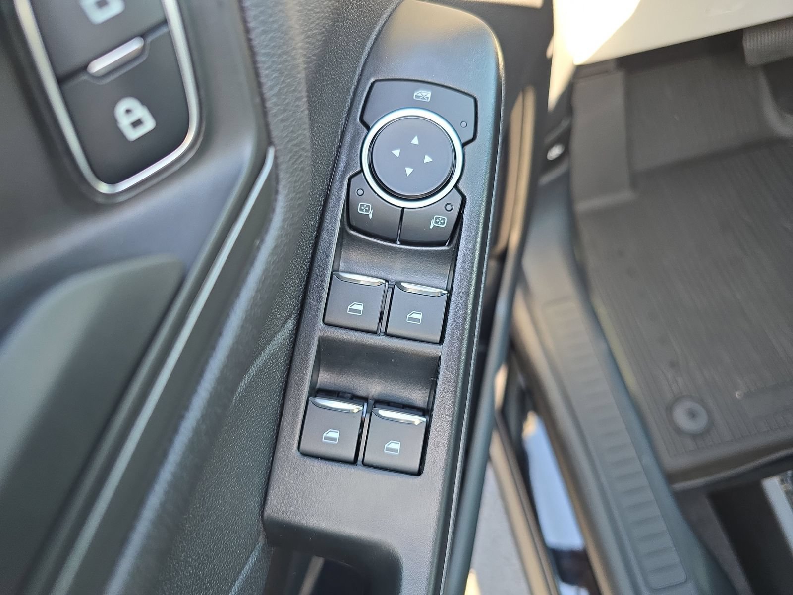 New 2026 Ford Escape Active FWD image 13
