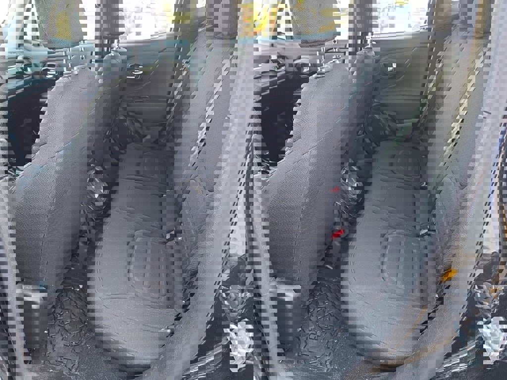 Used 2022 Jeep Renegade Latitude image 13