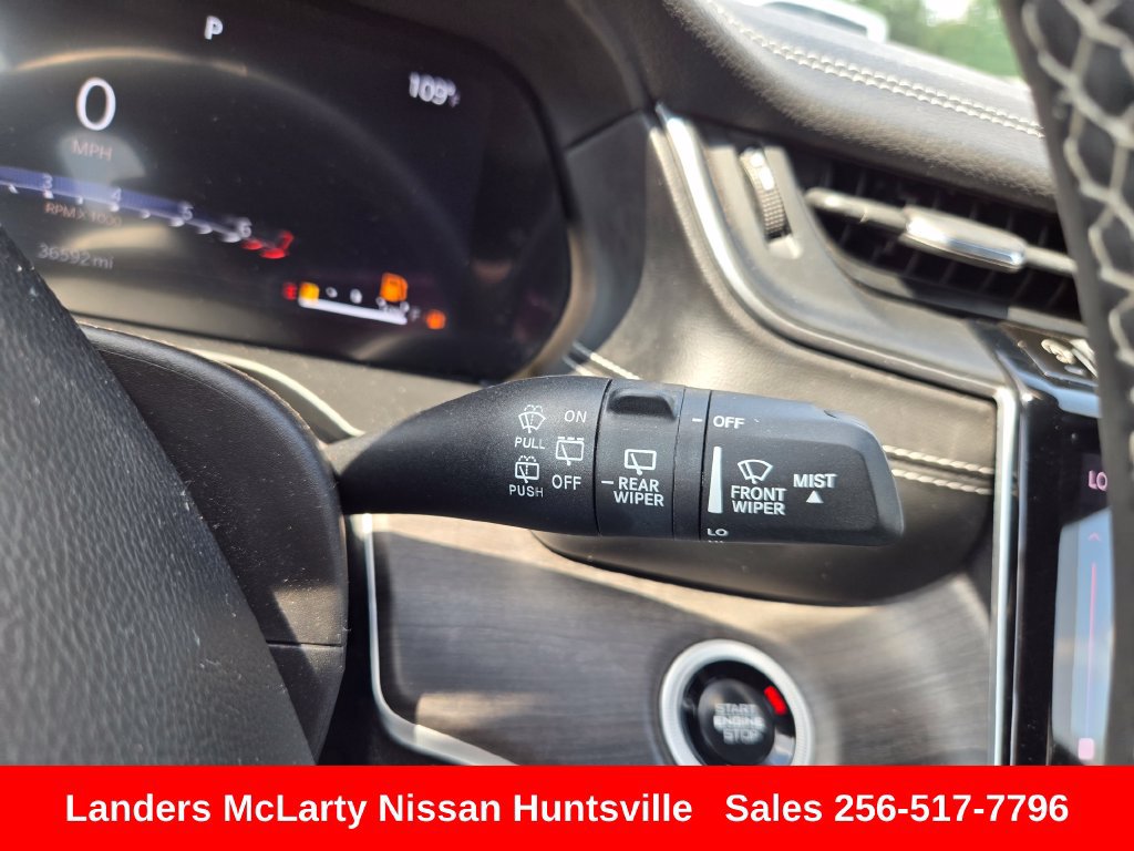 Used 2024 Jeep Grand Cherokee L Limited w/ Black Appearance Package AWD/4WD image 26