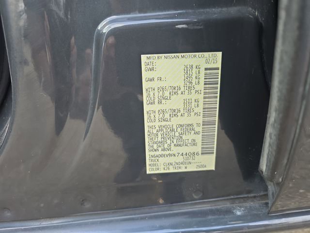 Used 2015 Nissan Frontier SV image 17