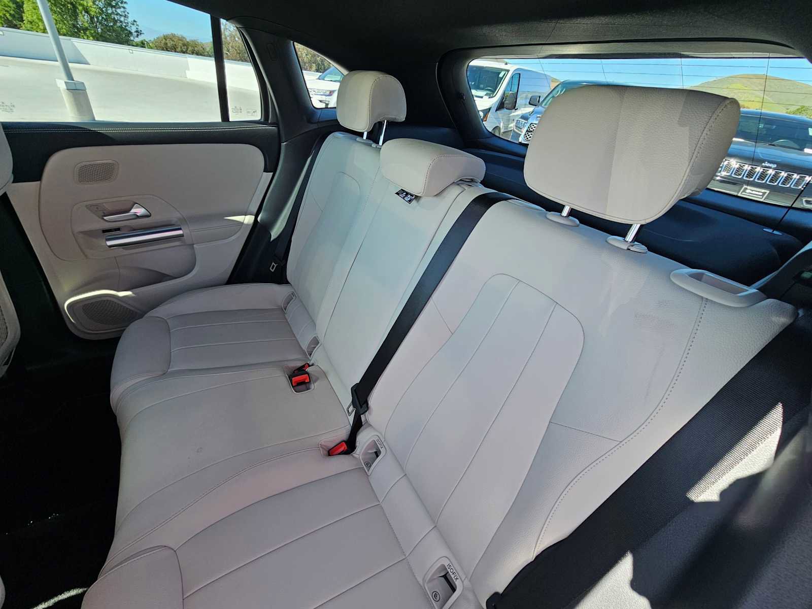 Used 2026 Mercedes-Benz GLA 250 image 17