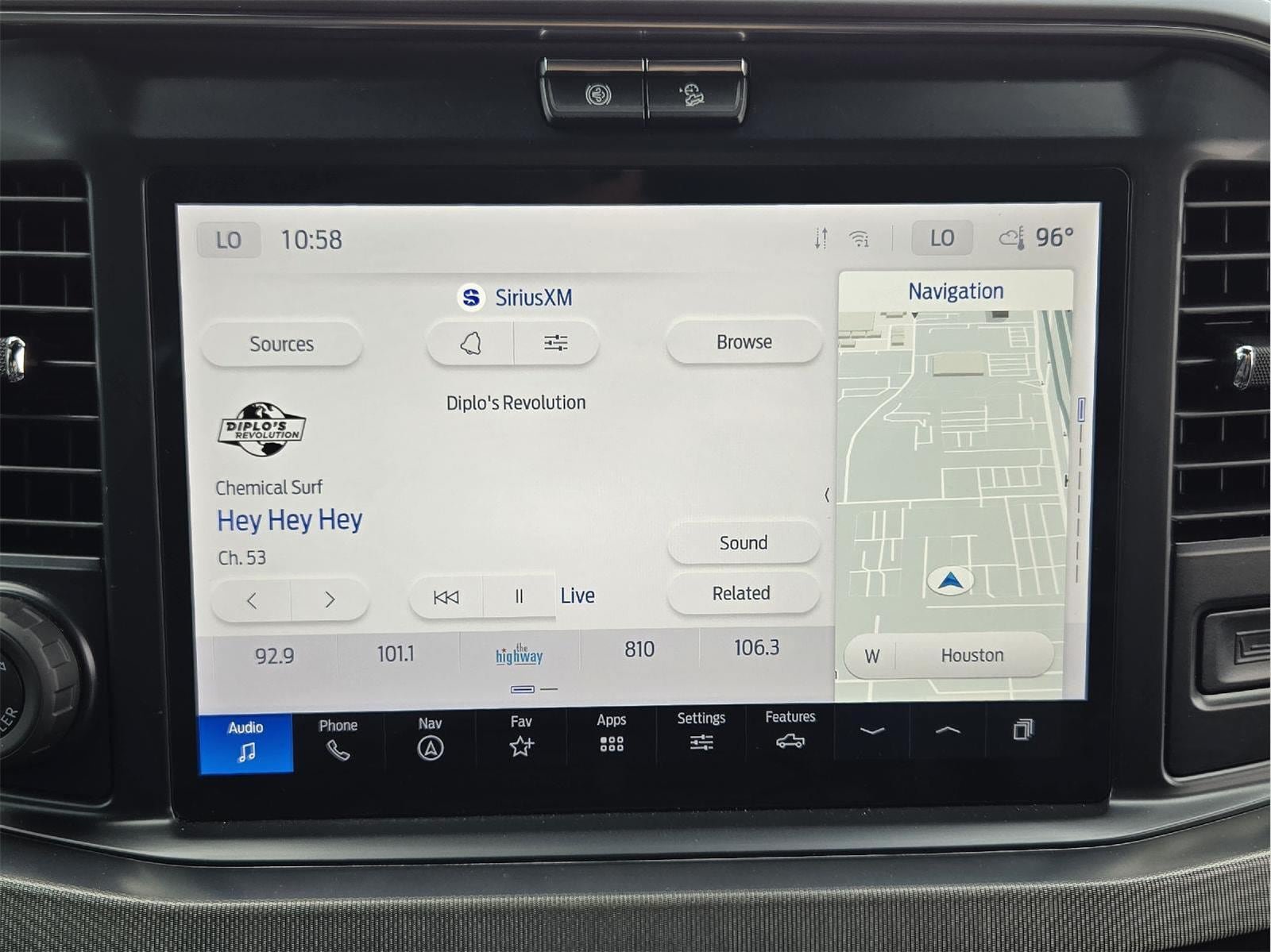 Certified 2025 Ford F250 Platinum AWD/4WD image 16