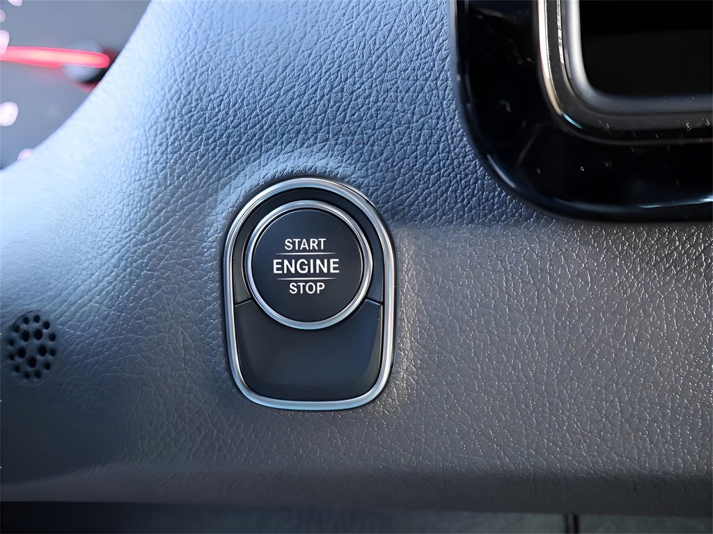 Used 2024 Mercedes-Benz Sprinter 3500 image 28