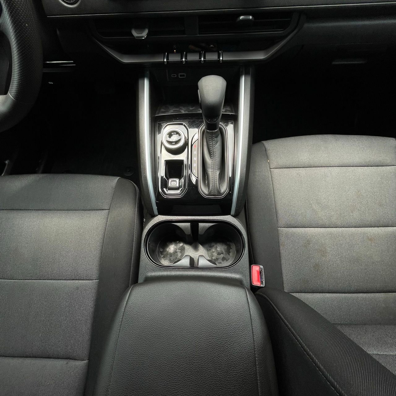 Used 2023 Chevrolet Colorado Trail Boss w/ LPO, Dark Essentials Package image 19