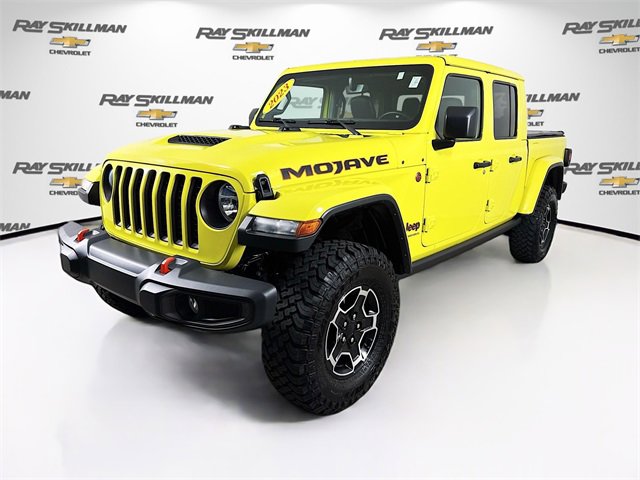 Used 2023 Jeep Gladiator Mojave w/ Cold Weather Group image 3